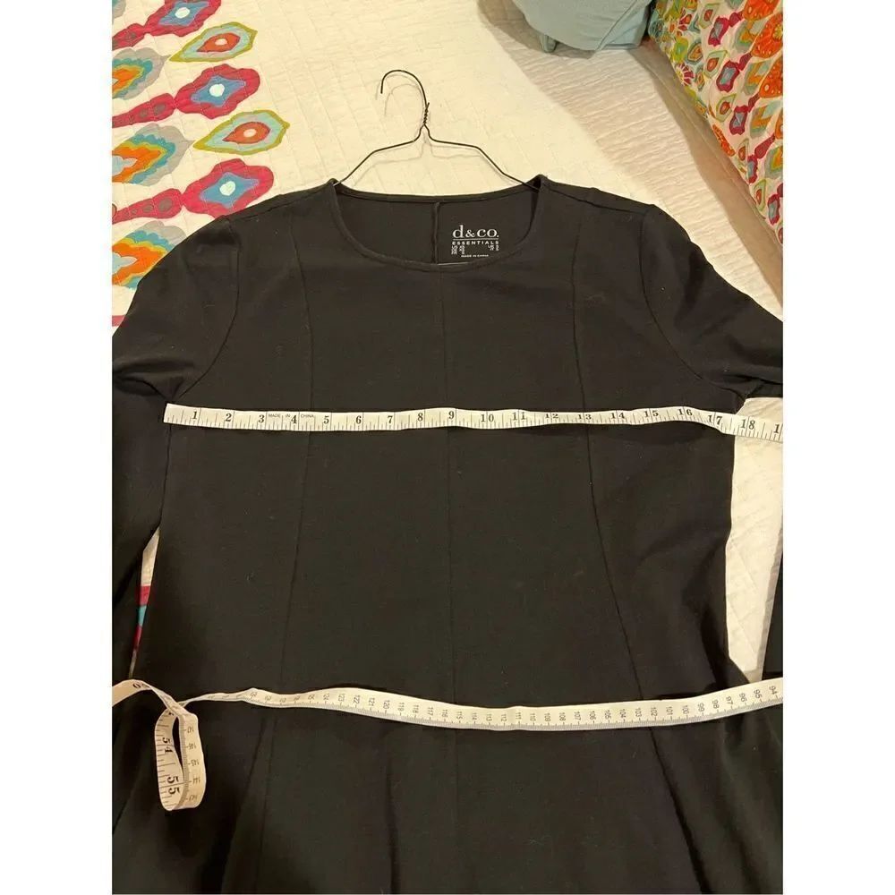 D & Co. Essentials black top tunic - Picture 7 of 8
